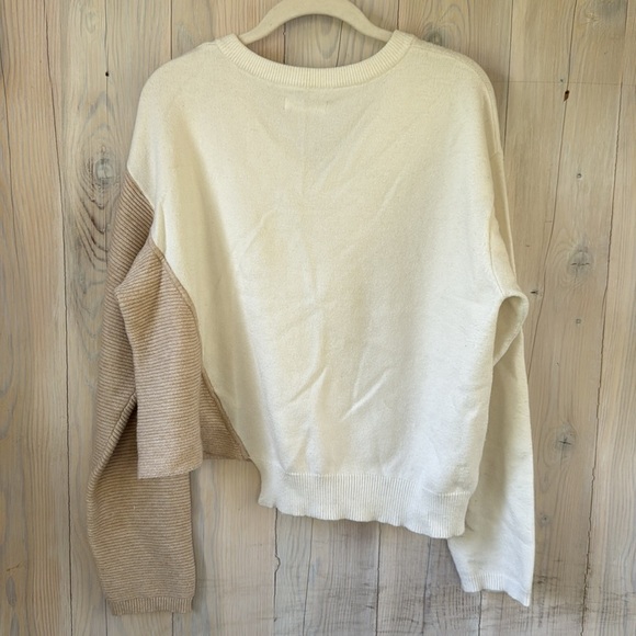 Oak + Fort Asymmetrical sweater size M - Picture 2 of 7